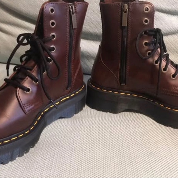 NWT Dr. Martens Jadon Brown Pull Up Leather Boots - Picture 4 of 8